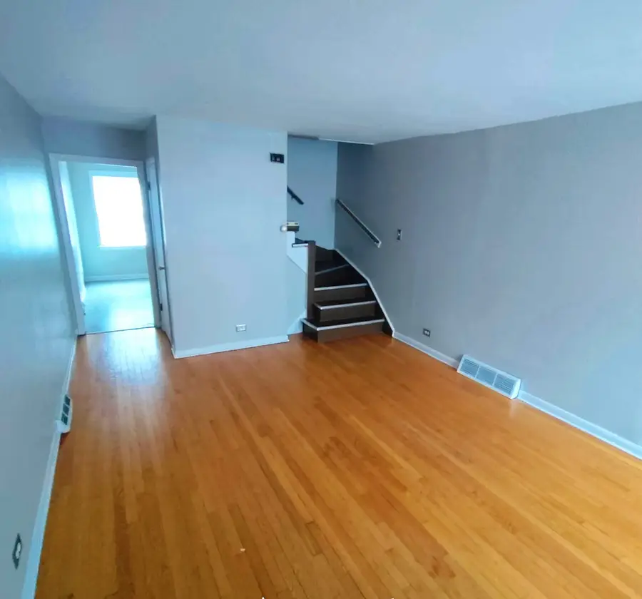 2430 E 73rd Street, Chicago, IL 60649 - #3