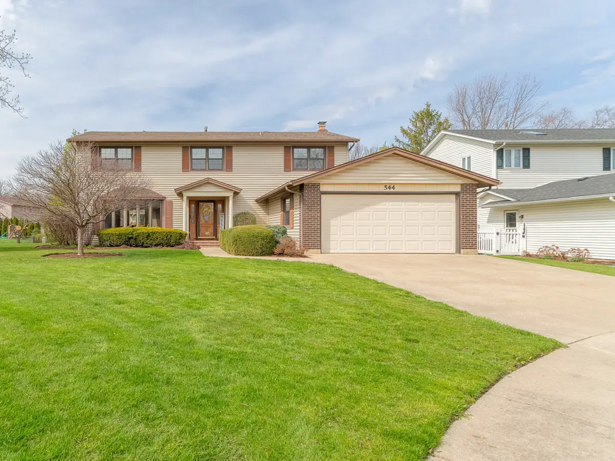 544 Northampton Circle, Elk Grove Village, IL 60007 - #1