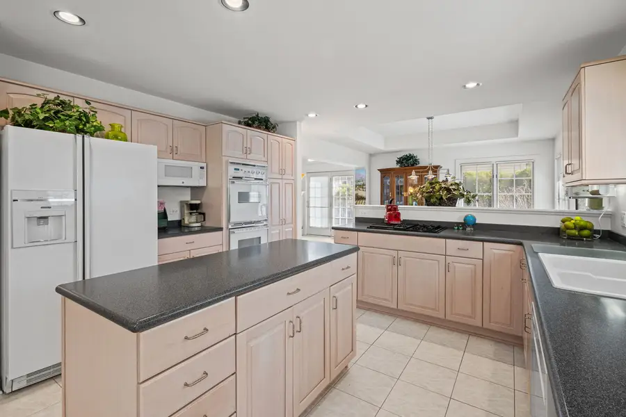 522 Rivershire Place, Lincolnshire, IL 60069 - #3