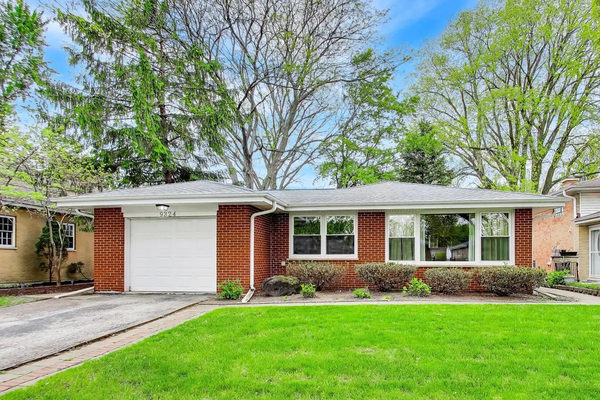 9324 Linder Avenue, Morton Grove, IL 60053 - #1