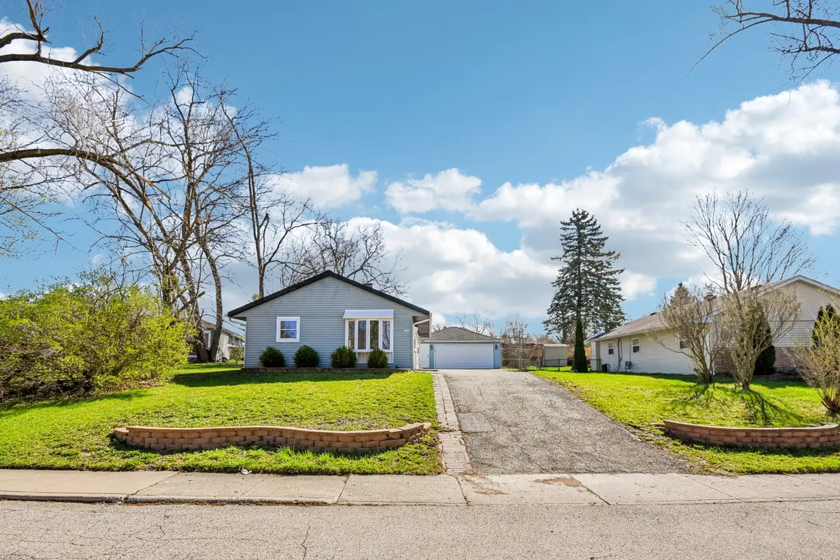 1819 Papoose Road, Carpentersville, IL 60110 - #1