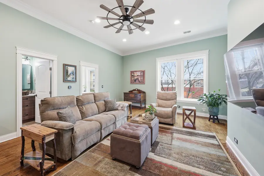 5962 N East Circle Avenue #7, Chicago, IL 60631 - #2