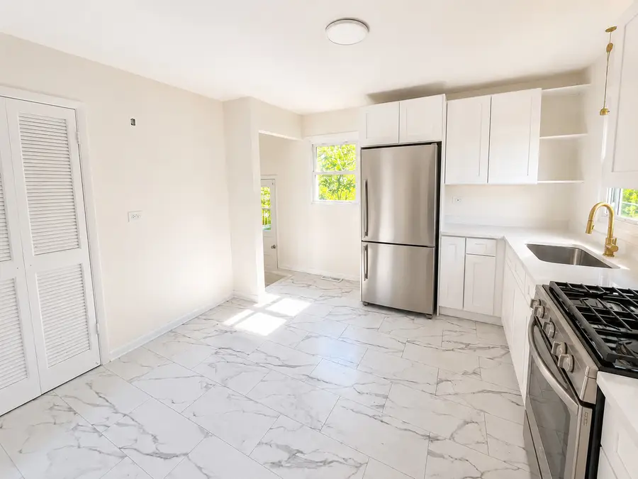 3300 Rugby Court, Waukegan, IL 60087 - #3