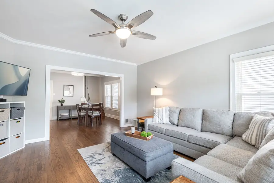 5471 N Parkside Avenue, Chicago, IL 60630 - #3