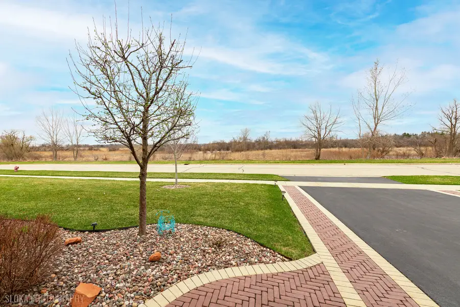 308 Fieldstone Drive, Woodstock, IL 60098 - #3