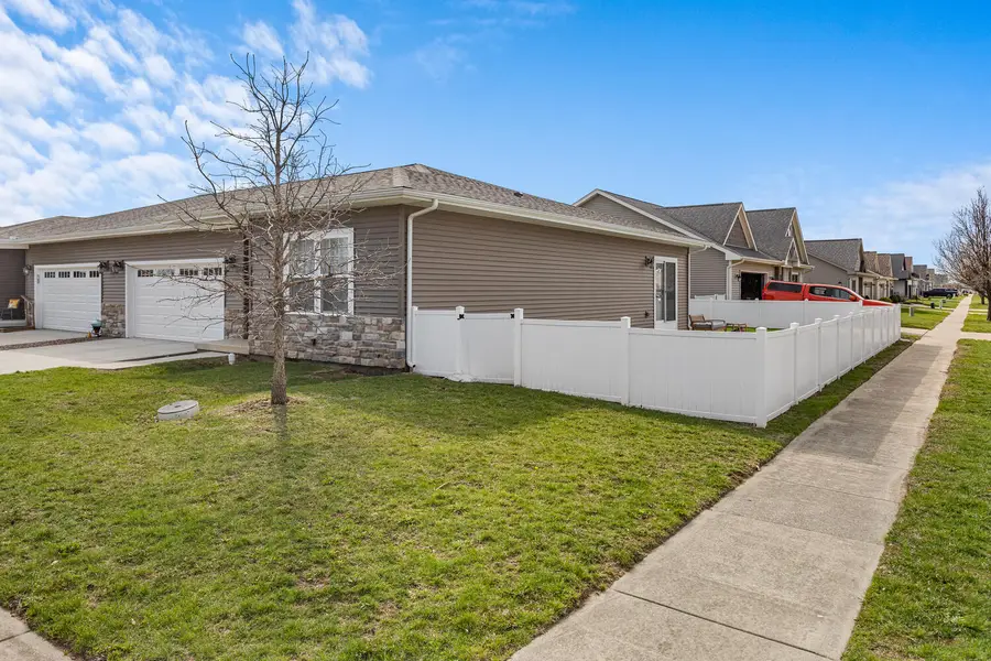 3309 Memory Lane, Urbana, IL 61802 - #2