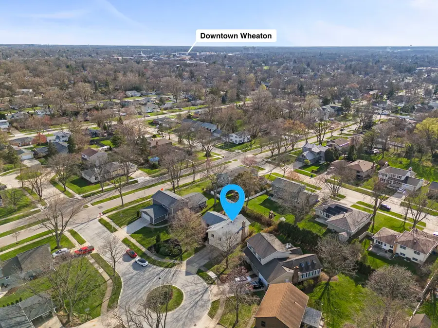 1530 N Blanchard Court, Wheaton, IL 60187 - #2