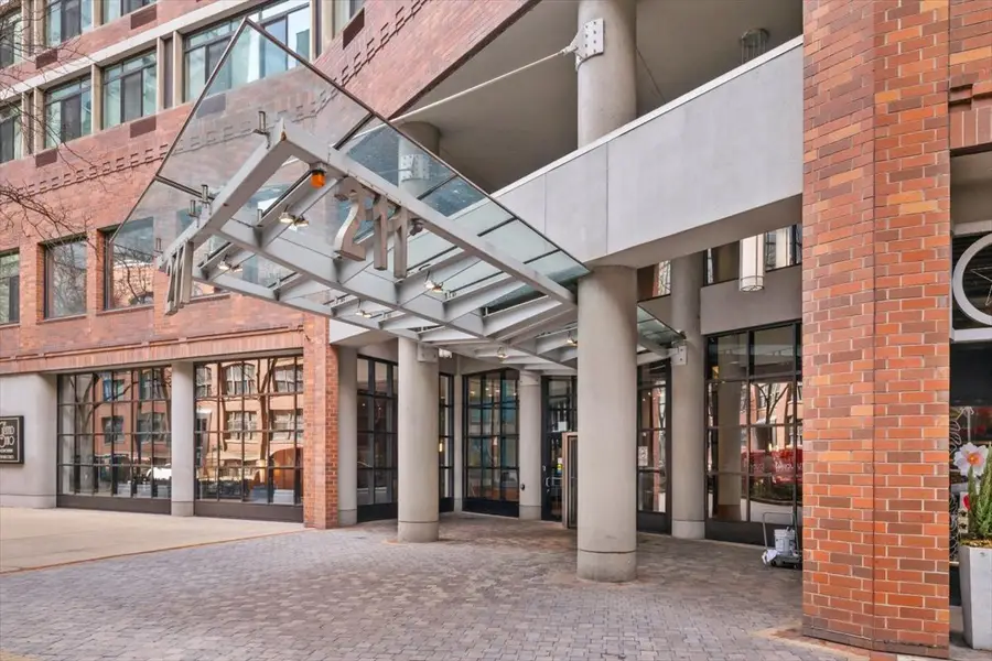 211 E Ohio Street #2004, Chicago, IL 60611 - #2