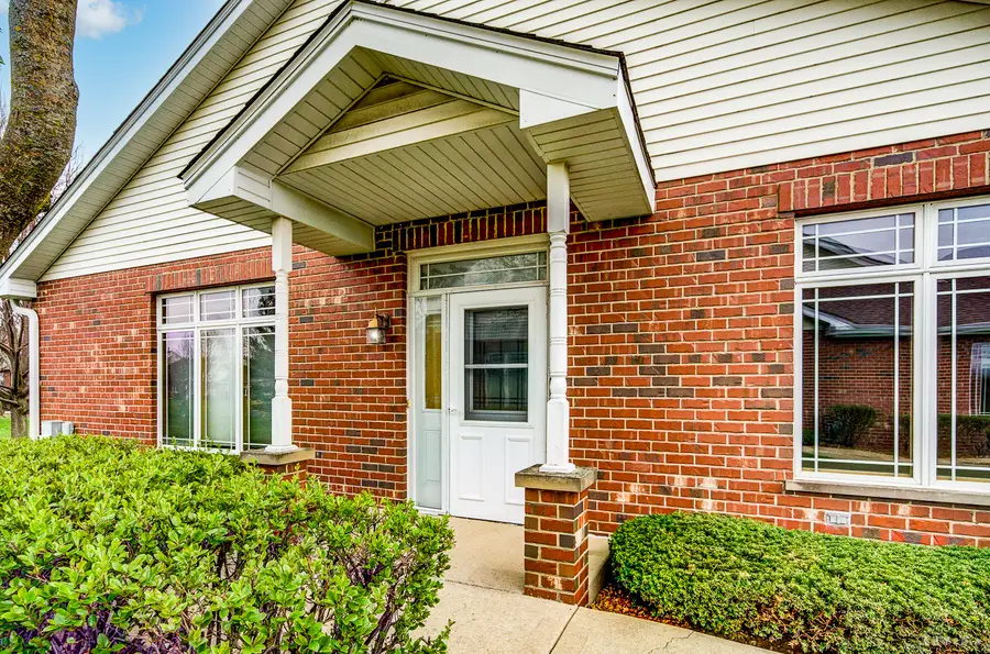 10830 Crystal Creek Drive, Mokena, IL 60448 - #3