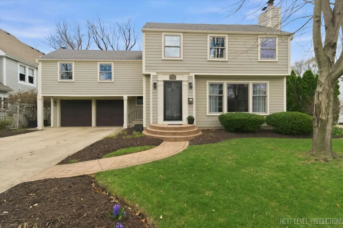 618 S 5th Street, Saint Charles, IL 60174 - #1