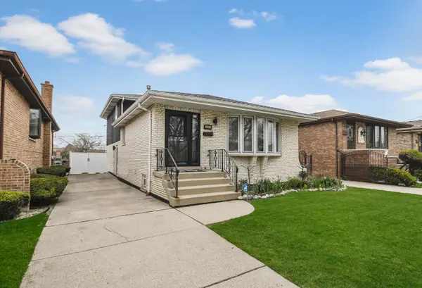 6145 S Knox Avenue, Chicago, IL 60629