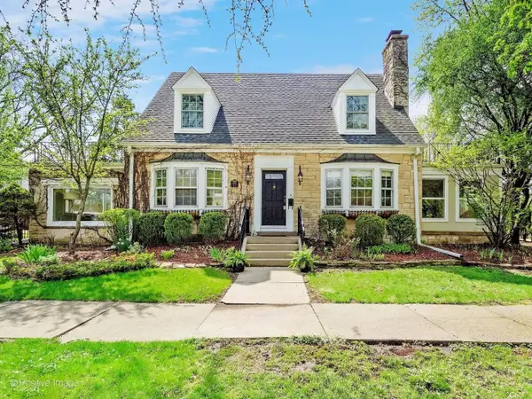 1001 S Brainard Avenue, La Grange, IL 60525