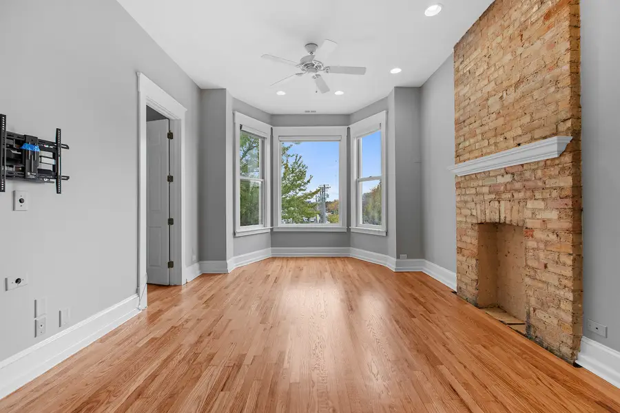 1658 W Nelson Street, Chicago, IL 60657 - #2