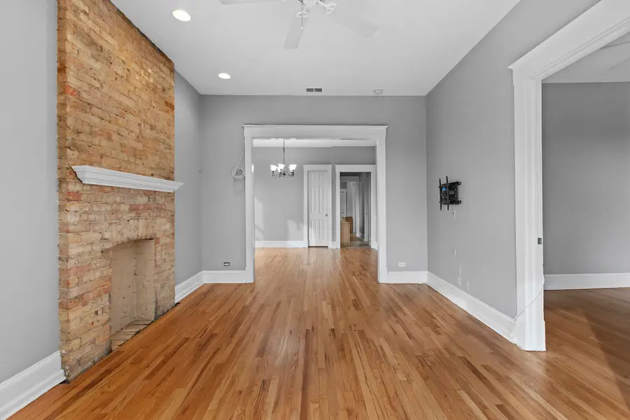 1658 W Nelson Street, Chicago, IL 60657 - #3