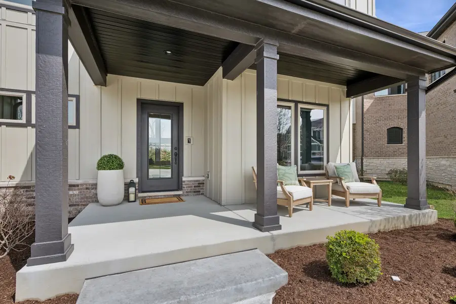 1113 Fox Wood Lane, Woodridge, IL 60517 - #2