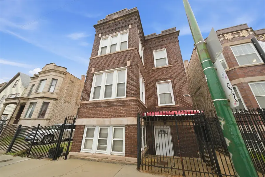 2921 N Kedzie Avenue, Chicago, IL 60618 - #2