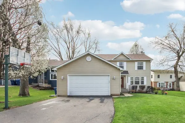 25241 W Entrance Drive, Lake Villa, IL 60046