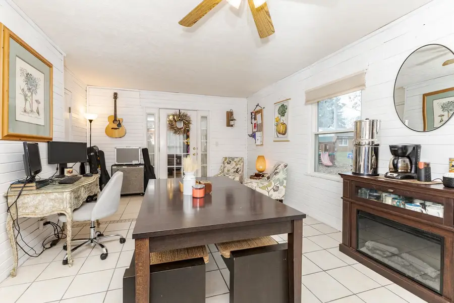 1903 Croxton Avenue, Bloomington, IL 61701 - #3