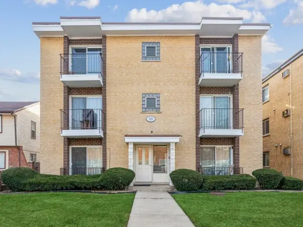 905 Graceland Avenue #7, Des Plaines, IL 60016