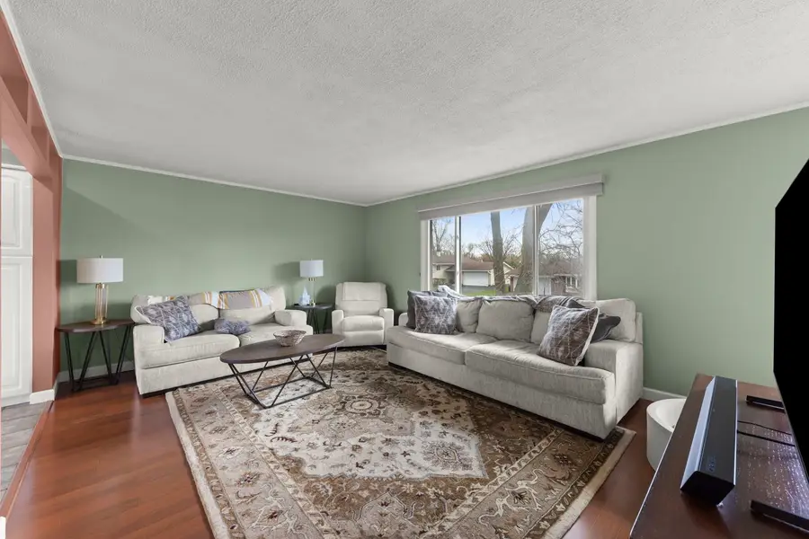 2508 Stonewall Avenue, Woodridge, IL 60517 - #2