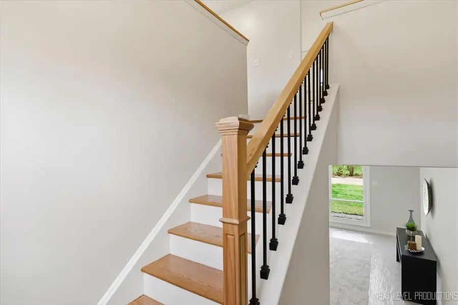 2S067 Beaumont Lane, Lombard, IL 60148 - #2