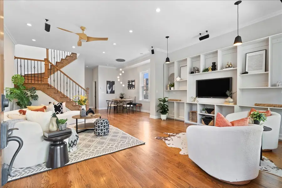 2760 W St Mary Street, Chicago, IL 60647 - #3