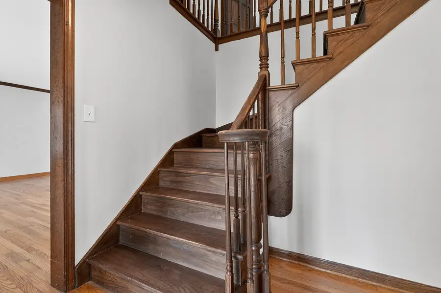 900 Glen Oak Drive, Sleepy Hollow, IL 60118 - #2