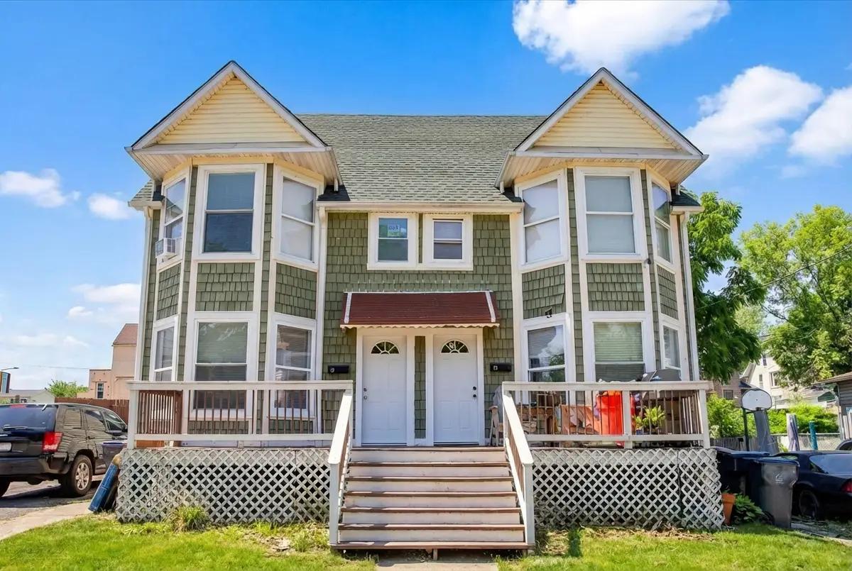 10-12 N Park Avenue, Waukegan, IL 60085 - #1