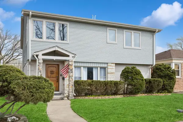 Address Withheld By Seller, La Grange Park, IL 60526