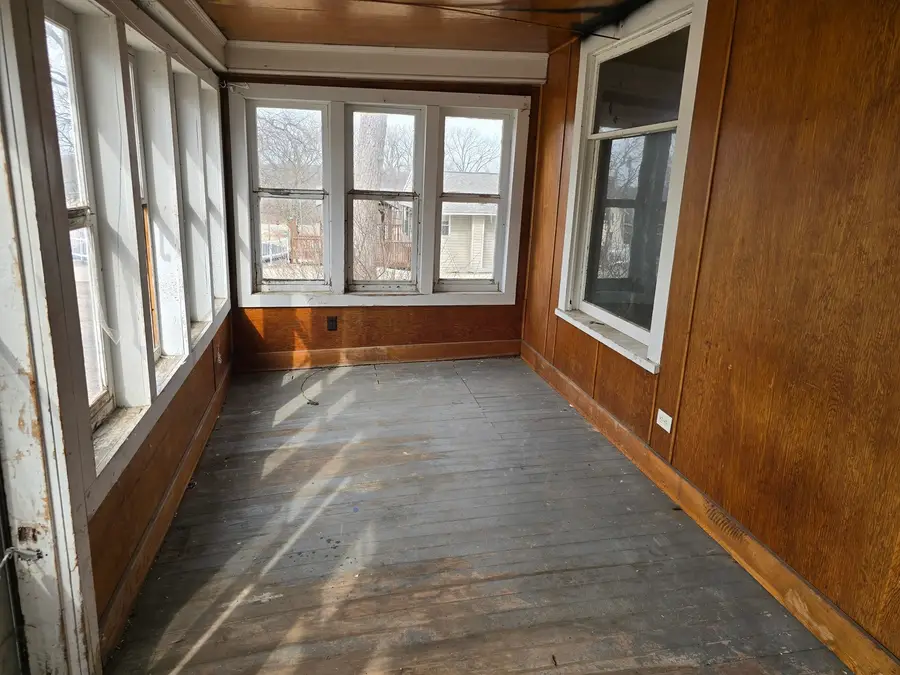 302 N Bluff Street, Albany, IL 61230 - #3