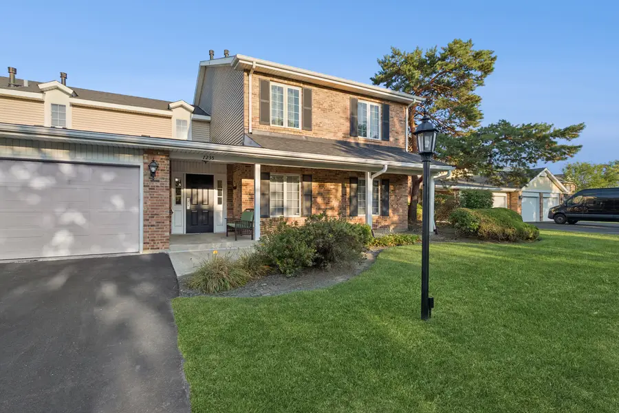 7235 Willow Way Lane #B, Willowbrook, IL 60527 - #2