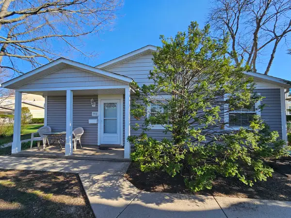 592 Lotus Court #114-A, Wheeling, IL 60090