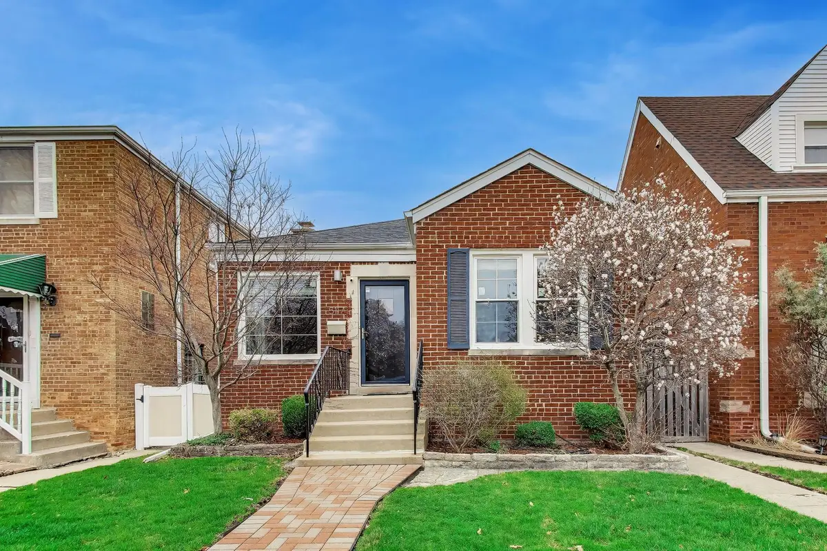 5117 N Newland Avenue, Chicago, IL 60656 - #1