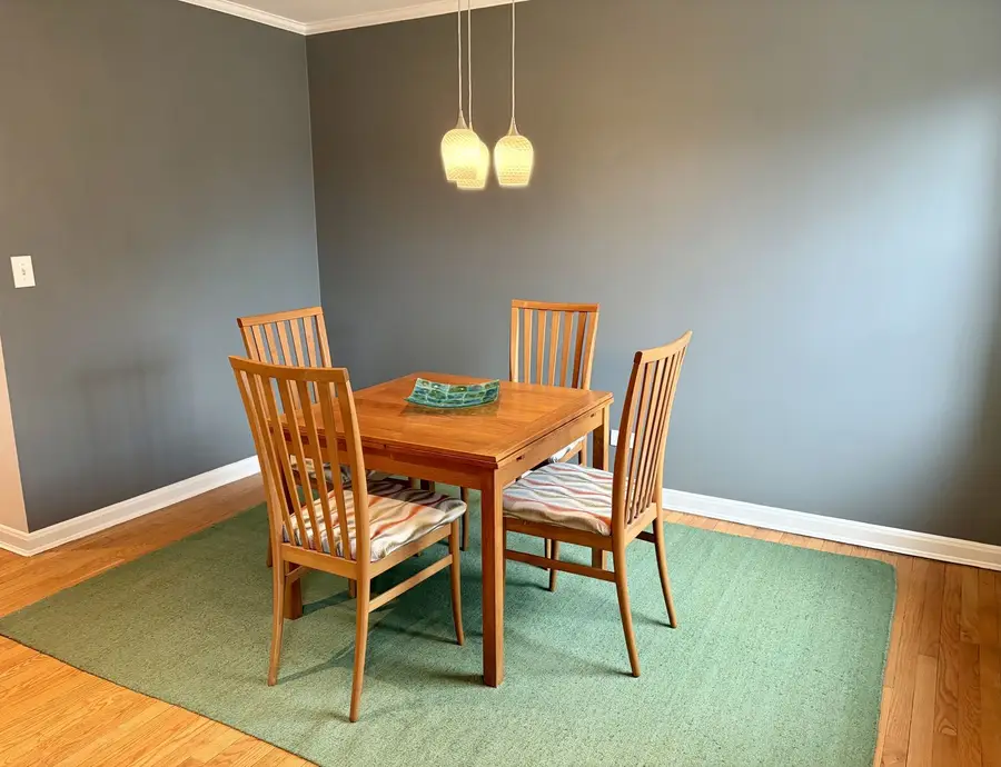 2242 Sherman Avenue #2, Evanston, IL 60201 - #3