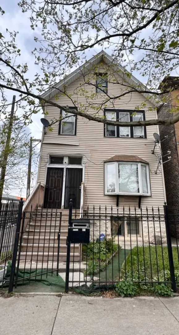 5515 S Princeton Avenue, Chicago, IL 60621