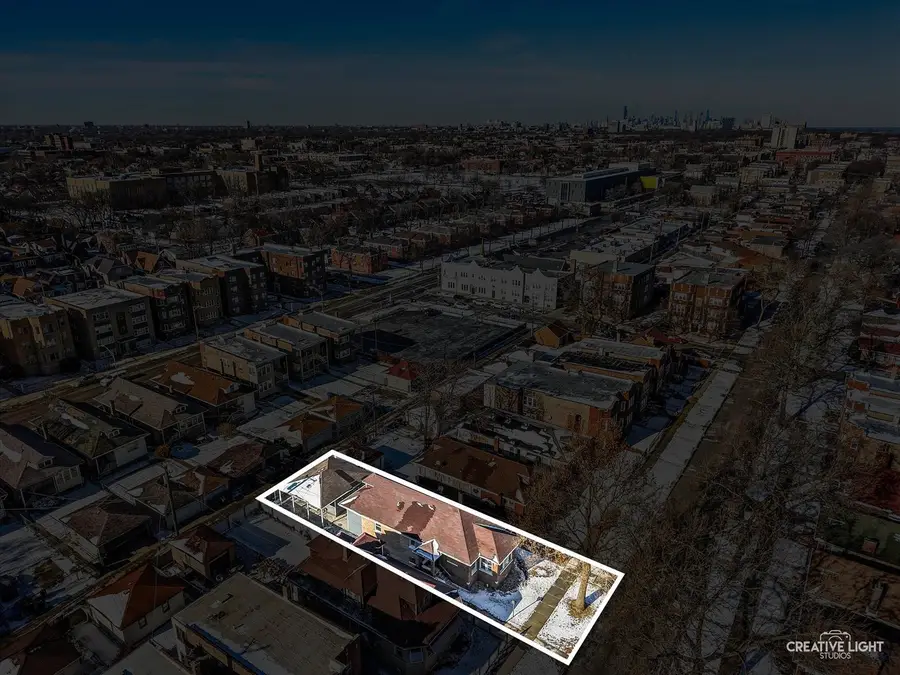 7724 S Chappel Avenue, Chicago, IL 60649 - #2