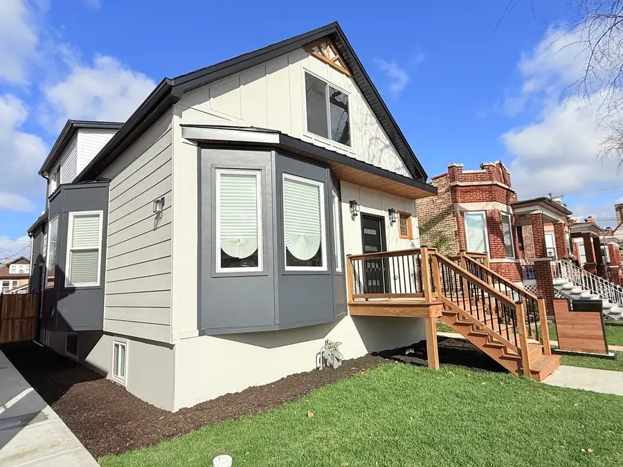 2222 Highland Avenue, Berwyn, IL 60402 - #2