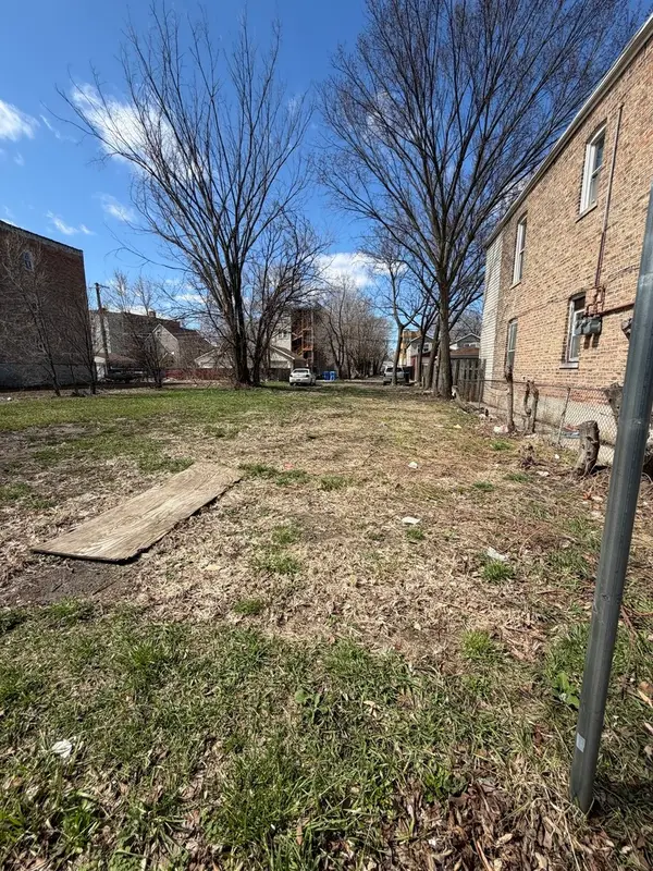 1308 S Kedvale Avenue, Chicago, IL 60623