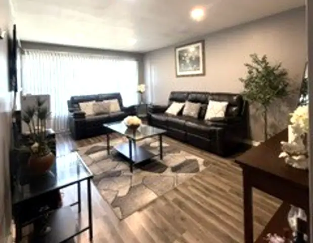 10955 S Mackinaw Avenue, Chicago, IL 60617 - #3