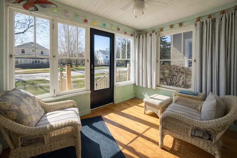 8424 Greenview Avenue, Brookfield, IL 60513 - #2