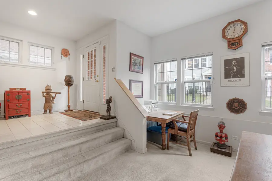 4922 S Cornell Avenue #B, Chicago, IL 60615 - #3