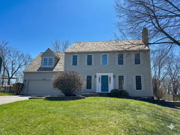 619 Lexington Square W, Gurnee, IL 60031