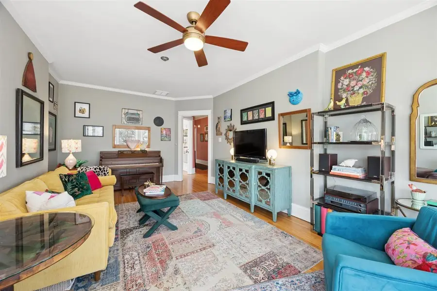 233 Clinton Avenue #3S, Oak Park, IL 60302 - #3