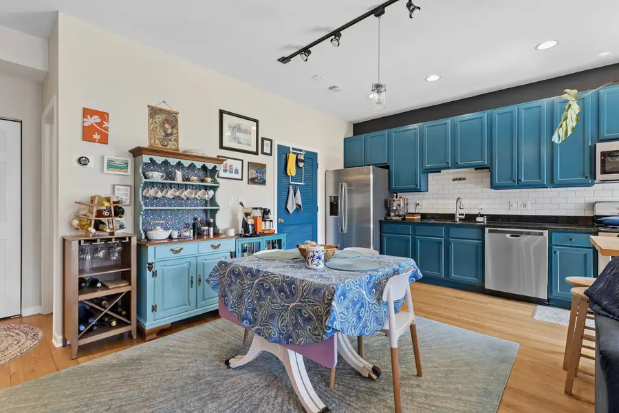 1622 W Juneway Terrace #3E, Chicago, IL 60626 - #3