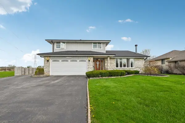 13703 Mccabe Drive, Orland Park, IL 60467