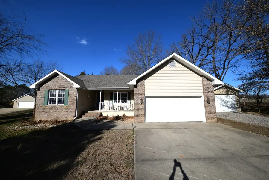 14687 N Lost Lake Lane, Mount Vernon, IL 62864 - #2