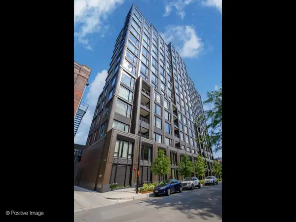 21 N May Street #305, Chicago, IL 60607