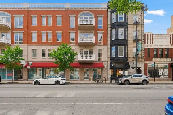 2762 N Lincoln Avenue #401, Chicago, IL 60614