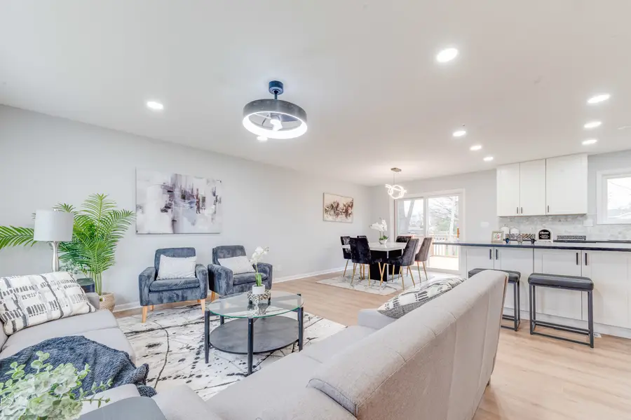 2712 Mohawk Avenue, Woodridge, IL 60517 - #2