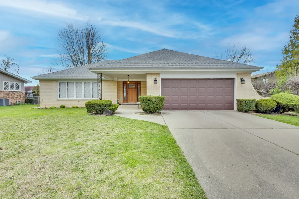 730 Castlewood Lane, Deerfield, IL 60015 - #1